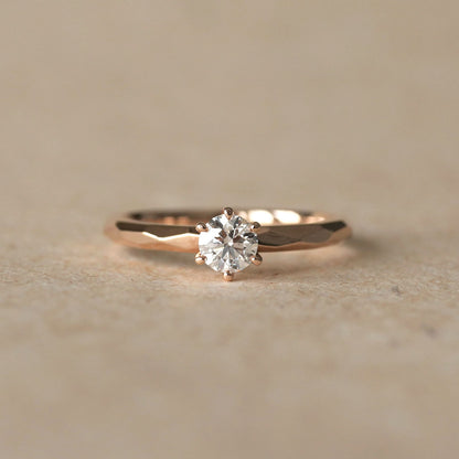 LIGHT INSIDE YOU 0.3ct
